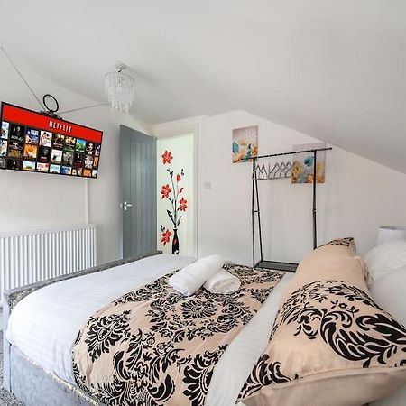-16Pt- For Your Relaxed & Cosy Stay & Free Parking Leeds  Ngoại thất bức ảnh