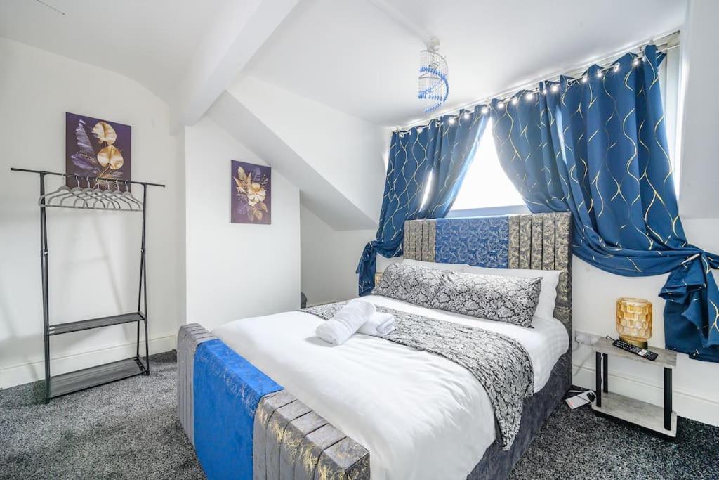 -16Pt- For Your Relaxed & Cosy Stay & Free Parking Leeds  Ngoại thất bức ảnh